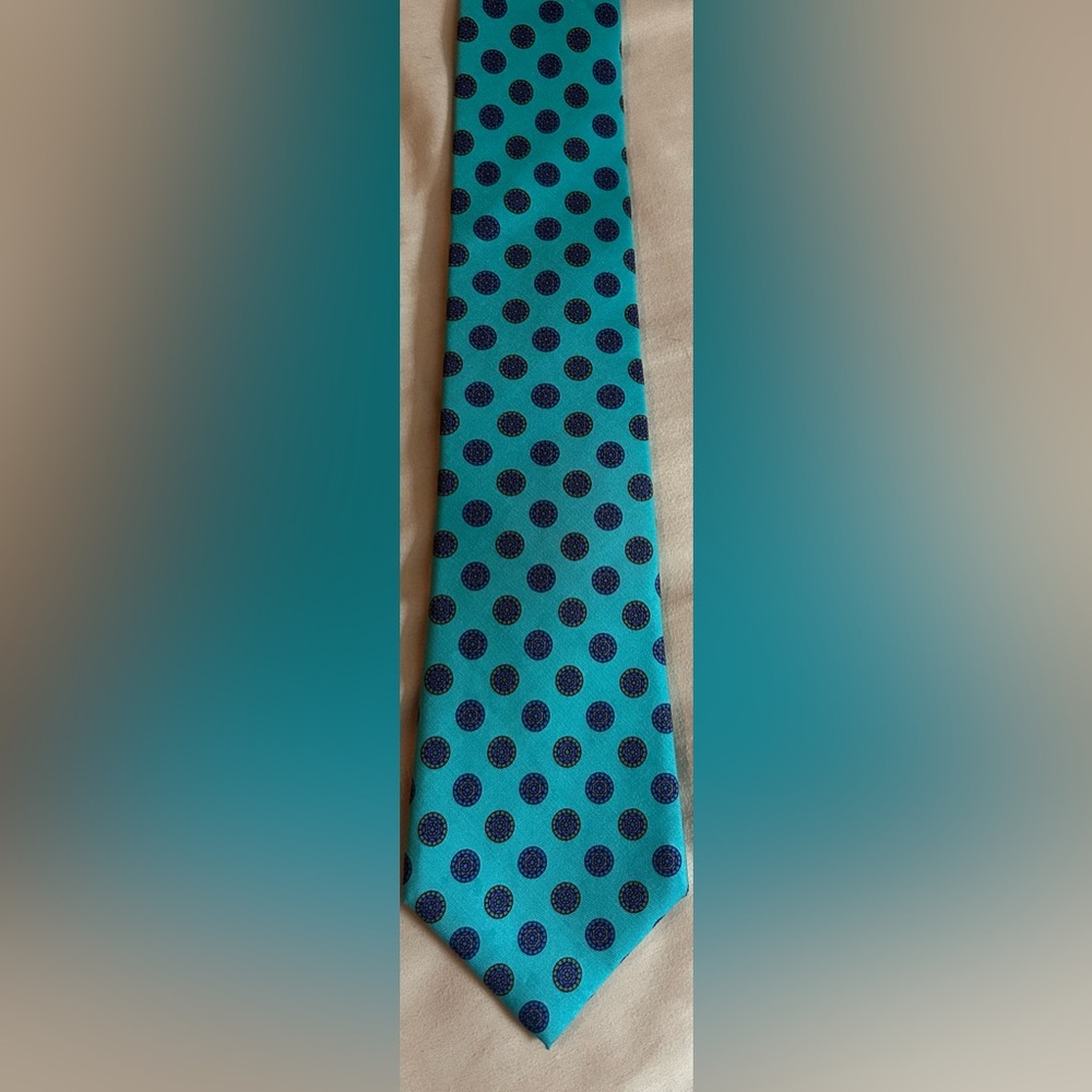 Men’s tie. Ford’s of Rocky River (OH). EUC